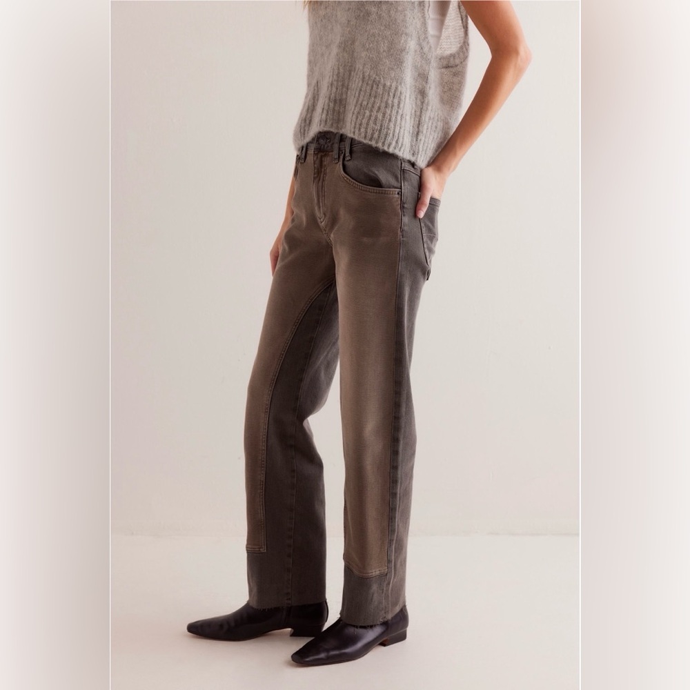 Free People Risk Taker Mid-Rise Hawthorne Jeans  NWT